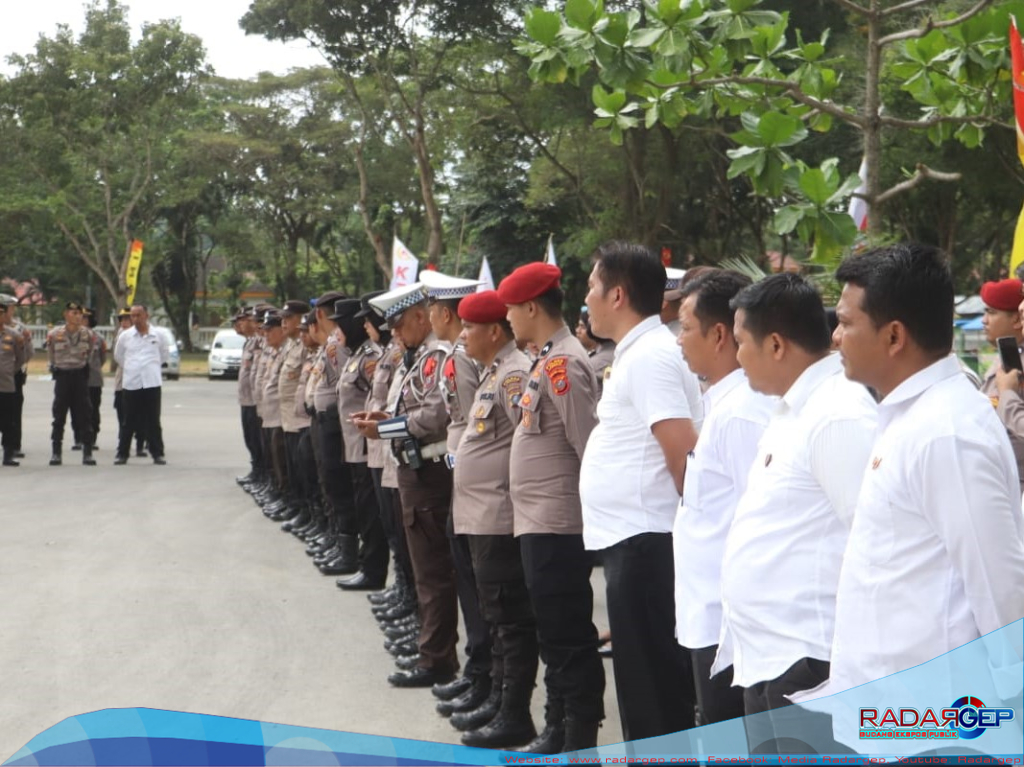 Wakapolres Langkat Pimpin Pengamanan Pengundian Nomor Urut Calon Bupati dan Wakil Bupati Langkat